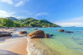 Thailand Treat 10 Nights at Century Park and The Saraan Koh Samui image 2